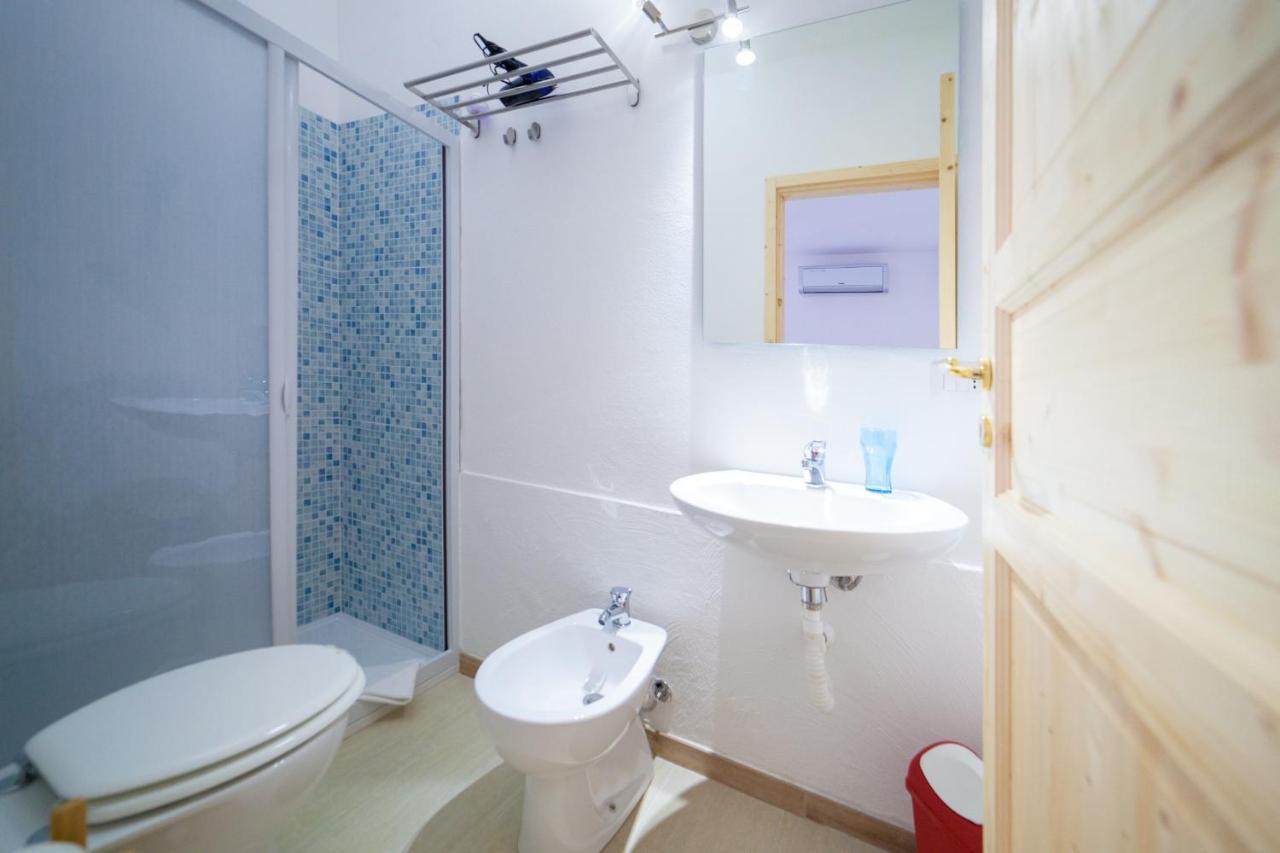 Brezza B&B Golfo Aranci Dış mekan fotoğraf