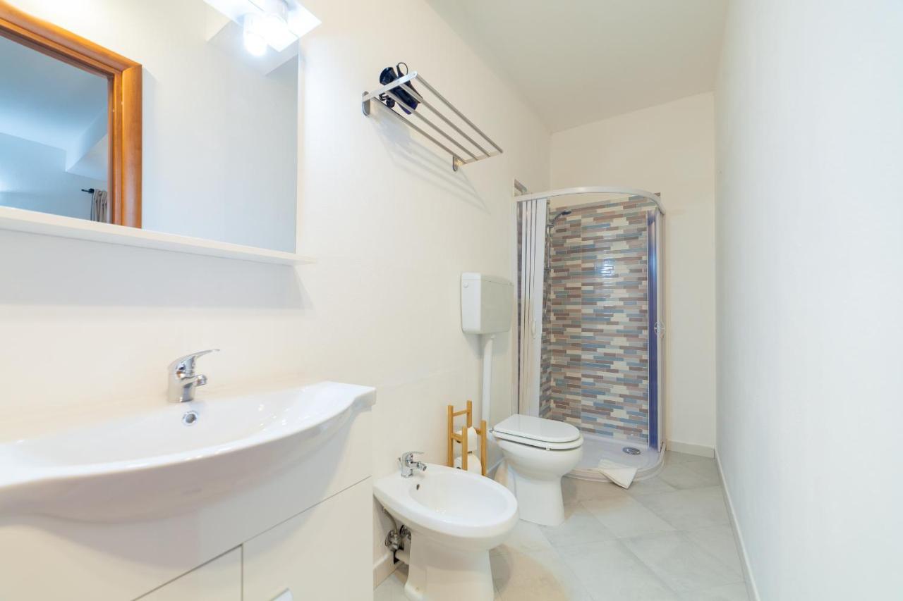 Brezza B&B Golfo Aranci Dış mekan fotoğraf